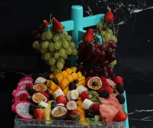 VIP Fruit Platter