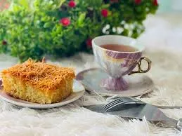 کیک سیمیانی با چای