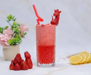 Strawberry Lemonade