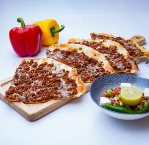 Lahmacun لاهماجون