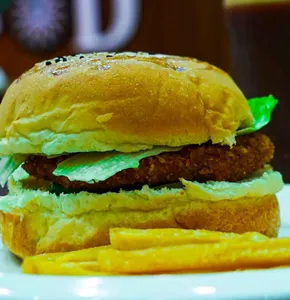 Chicken Cheese Burger