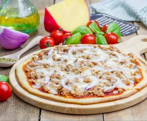 Tuna Fish Pizza