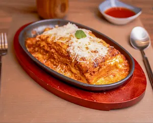 lasagna bolognese