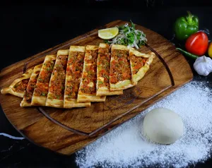 Qushbashi Pide
