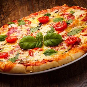 Special Paaeez Pizza