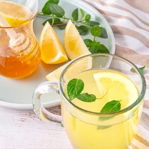 Lemon With Honey Tea