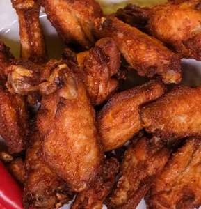 Spicy Chicken Wings | سپایسی چکن ونیگز
