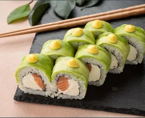 Avocado 8 Pieces
