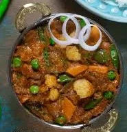 هاندی گوشت با ترکاری