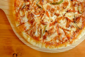 L چکن پیتزا