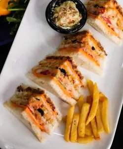 Club Sandwich | کلب ساندویچ