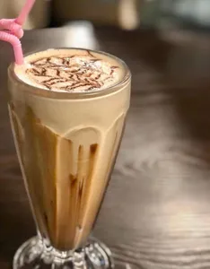 Mix Milk Shake (Guava & Banana)