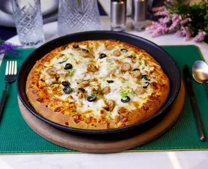Namak Special Pizza