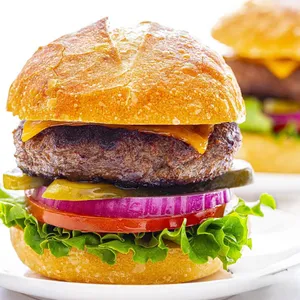 Beef Burger — برگر گوشت