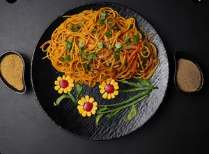 Vegetable Chowmein | چاومین سبزیجات