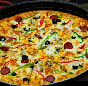 Chicken Tikka Pizza