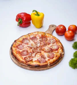 Italian Pepperoni Pizza