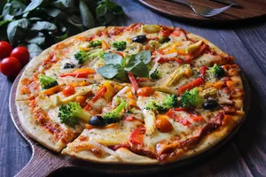 Vegetable Pizza | پیتزای وجیتبل