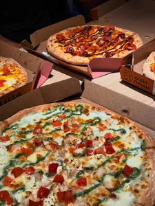 Fish Pizza | پیتزا ماهی