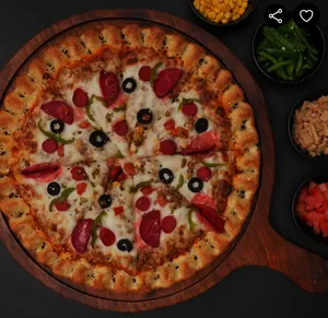 Vegetable Pizza | پیتزای سبزیجات