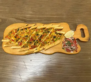 Vegetable Pide - ويجيتيبل پیده