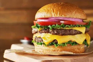 Beef Kofta Burger | برگر کوفته گوشت گوساله