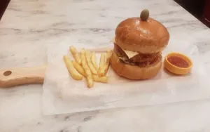 Zinger Burger | زینگر برگر