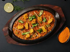 Chicken Dhal Mash | مرغ دال ماش