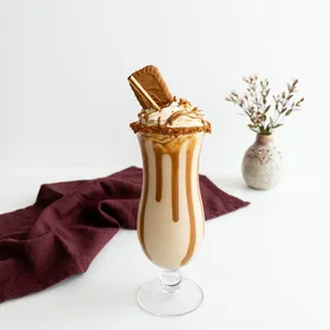 Lotus Milkshake | شیک لوتوس