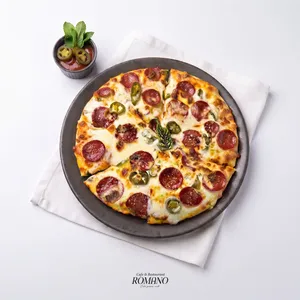 Pepperoni Pizza | پیتزای پپرونی