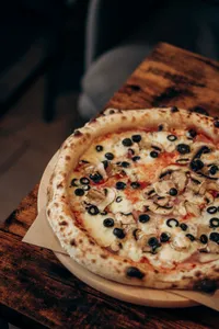 Mushroom Pizza | پیتزا سماروق