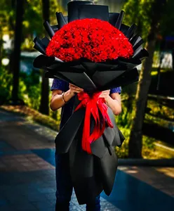 Premium Red Rose Bouquet | دسته گل ویژه رز سرخ