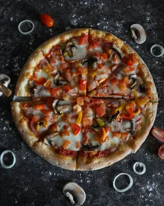 Margarita Pizza | پیتزا مارگاریتا