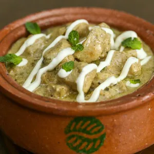 White Chicken Handi | وایت چکن هاندی