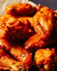 Buffalo Chicken Wings | چکن وینگز بوفالو