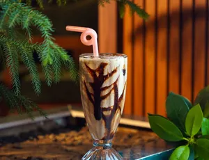 Kit Kat Chocolate Shake