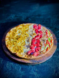 Four Season Pizza Family