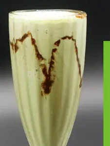 Simple Banana Juice | جوس ساده کیله