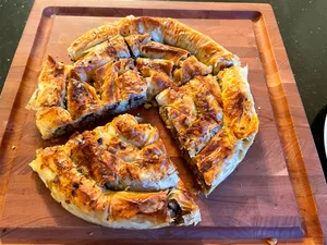 بورک ترکی گوشت مرغ  بزرگ