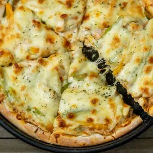 Chicken Fugita Pizza S