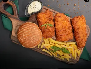 Fried Fish (3 Pcs) | فراید فیش (۳ پیس)