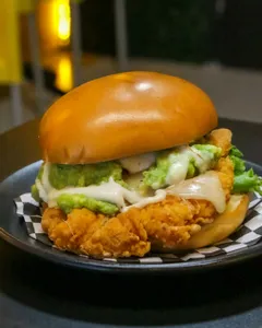 Chicken Burger | برگر مرغ