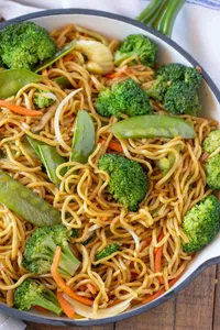Vegetable Chow Mein