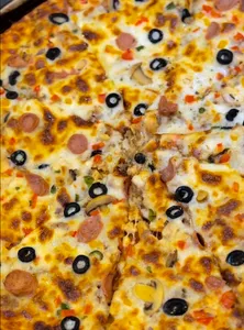 Chicken Pizza | پیتزا مرغ