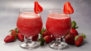S جوس توت زمینی