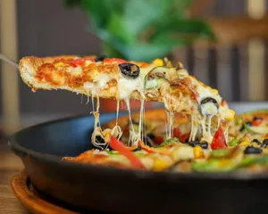 Fish Pizza F