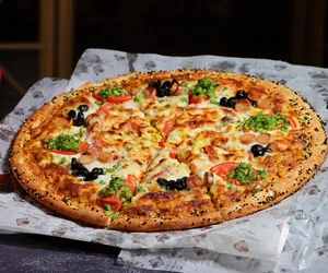 Vegetable Pizza