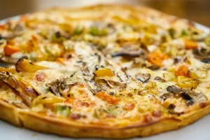 Chicken Pizza | پیتزا مرغ