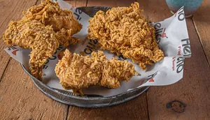 Fried Chicken 3 Piece | درې ټوټې فرایډ چرګ